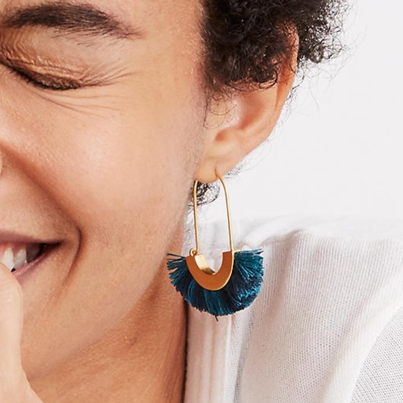 Madewell Jewelry - [NWT] Madewell Arc Fringe Earrings in Turquoise